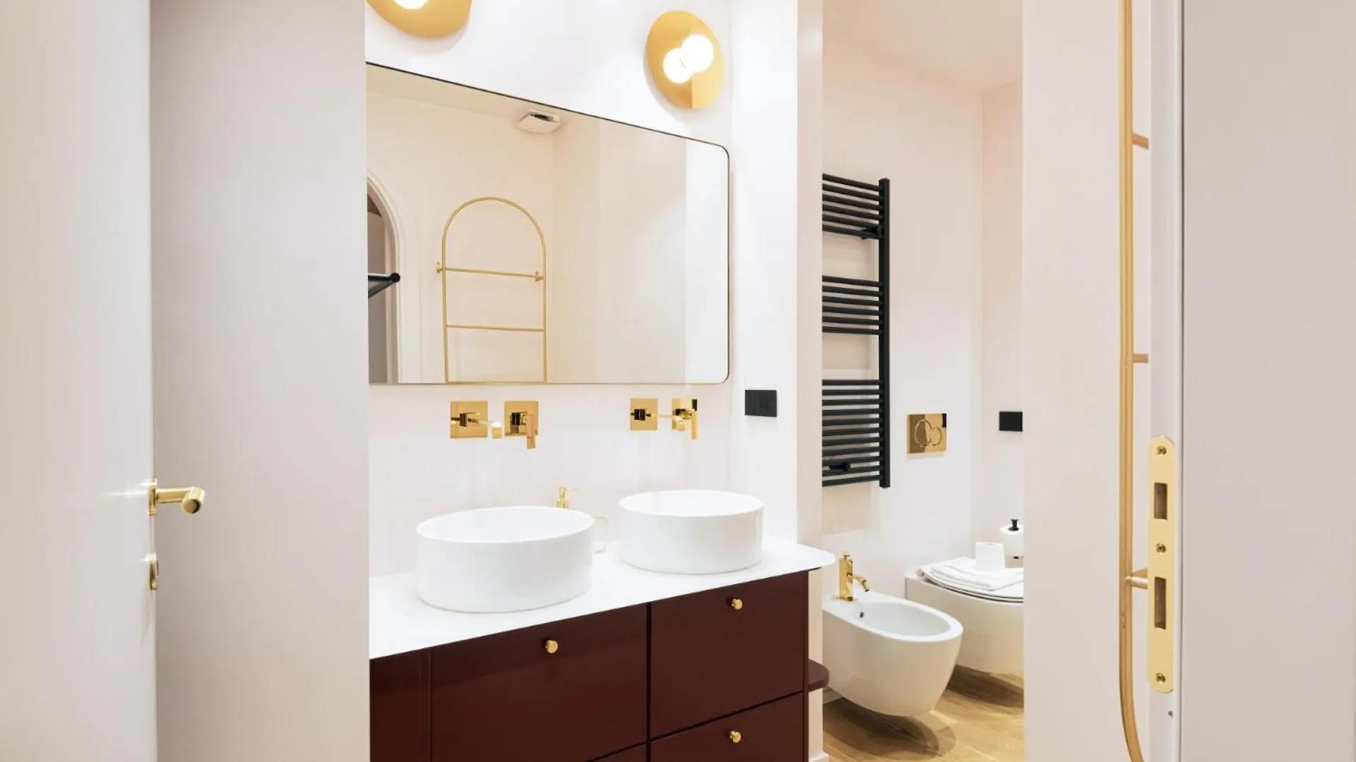 Easylife - Raffinato Appartamento In Sant'Ambrogio ميلان 0*,